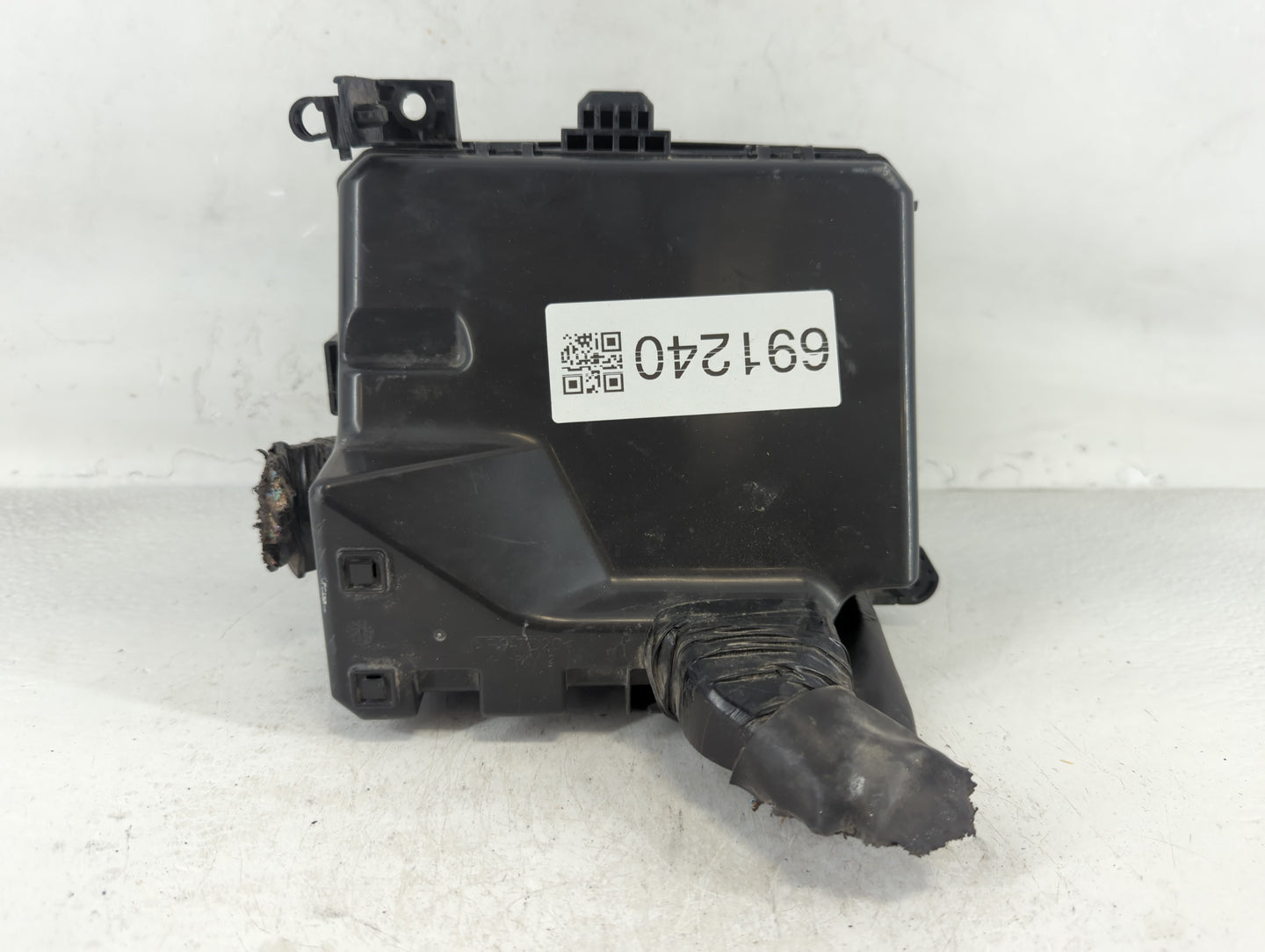 2012-2017 Mitsubishi Outlander Sport Fusebox Fuse Box Panel Relay Module P/N:8565A268 Fits Fits 2012 2013 2014 2015 2016 201