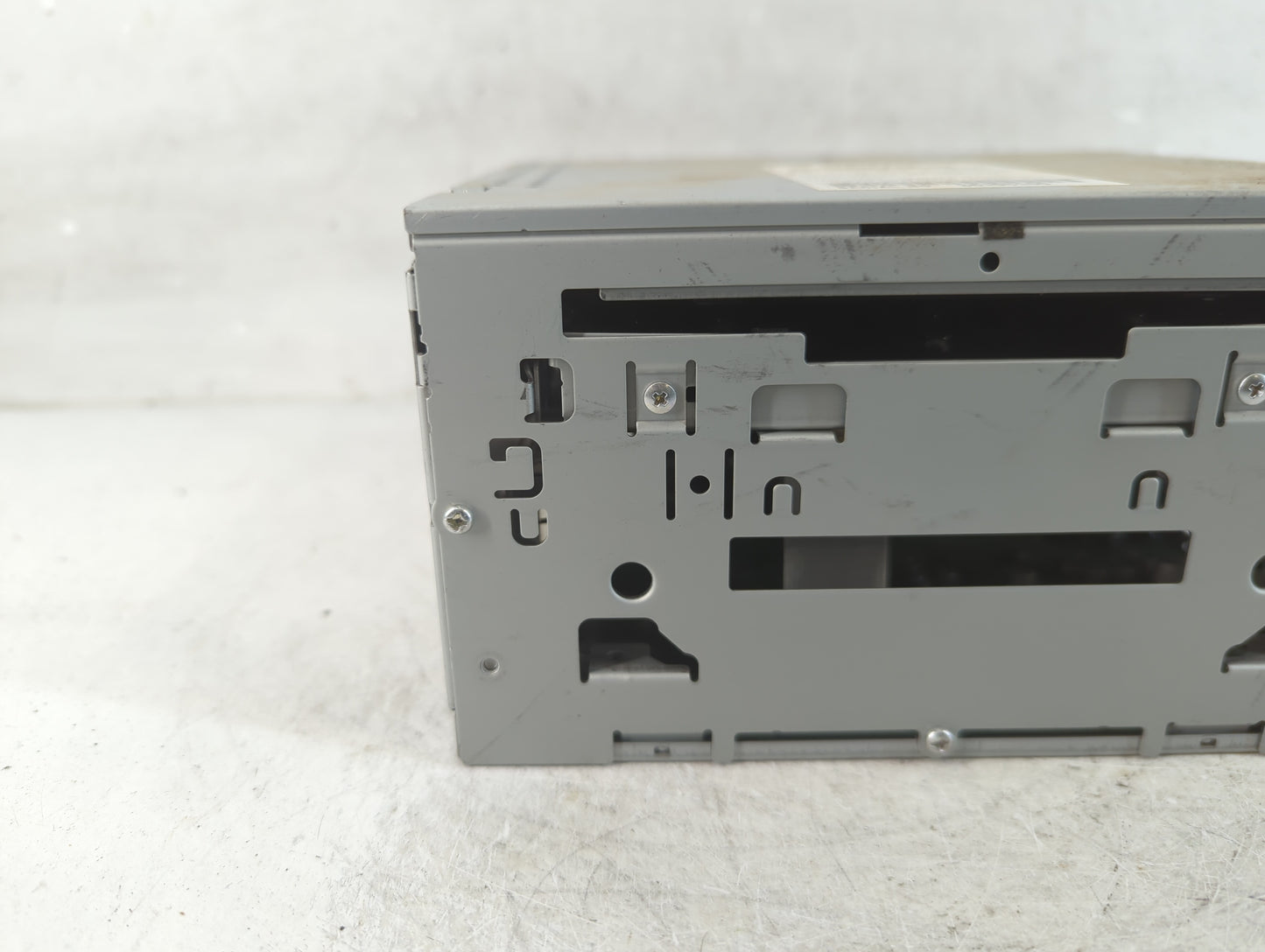 2011-2013 Mitsubishi Outlander Sport Radio AM FM Cd Player Receiver Replacement P/N:36105100 E1310R-03 10052 Fits OEM Used A