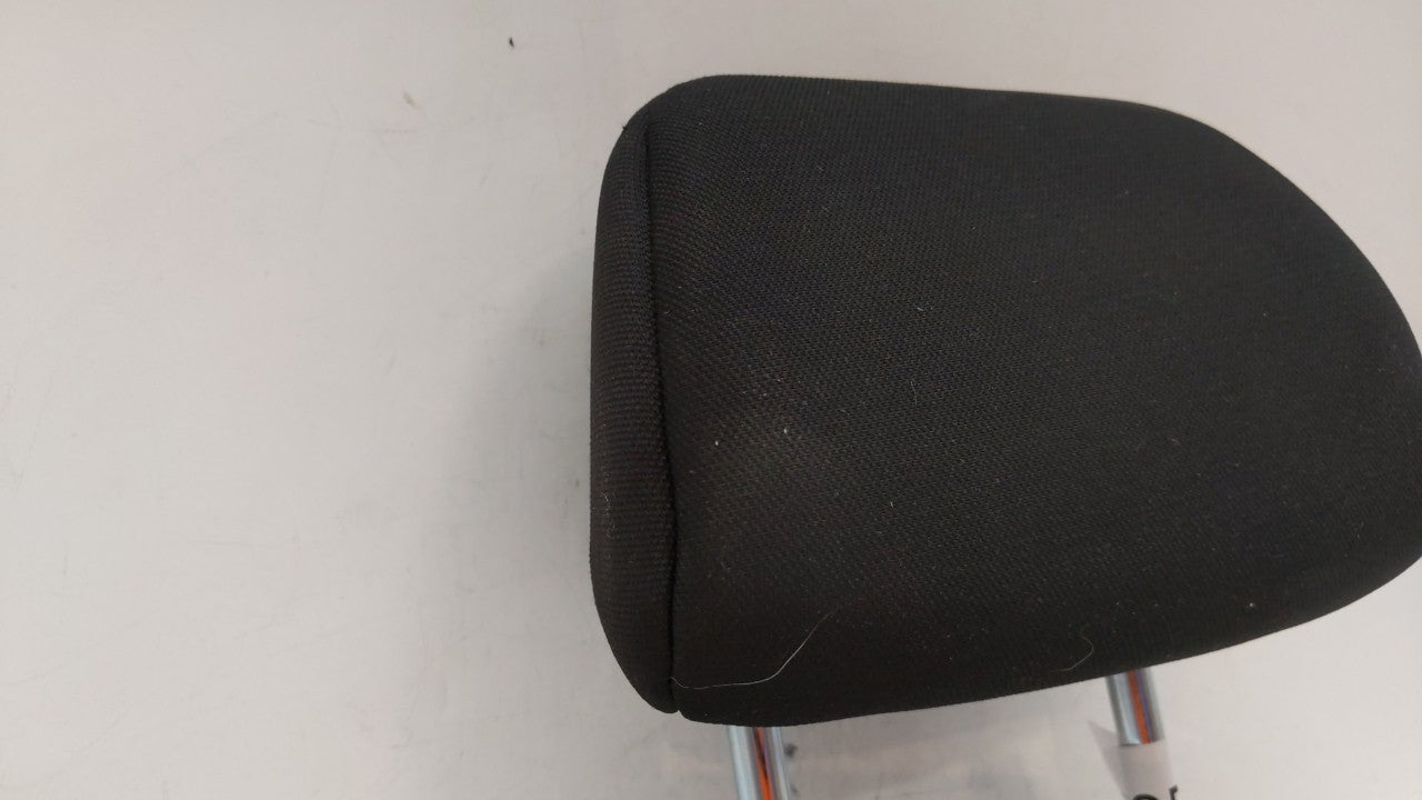 2013-2013 Mitsubishi Rvr Headrest Head Rest Front Driver Passenger Seat - Oemusedautoparts1.com