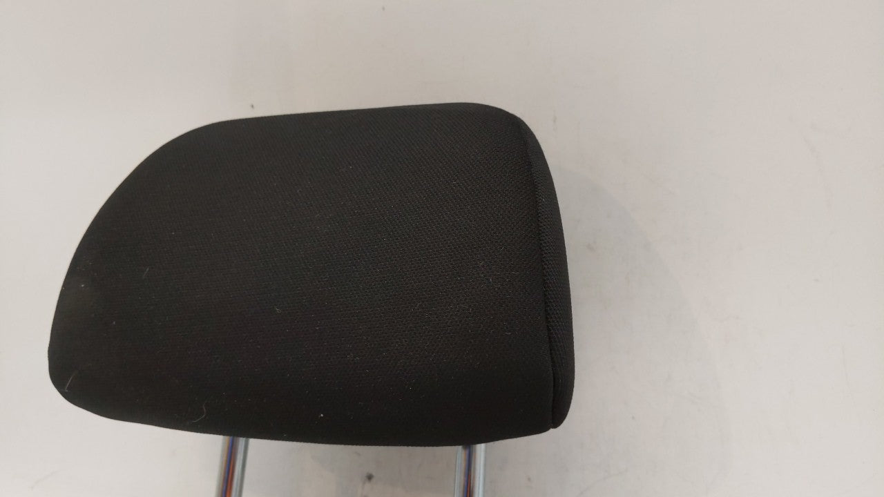 2013-2013 Mitsubishi Rvr Headrest Head Rest Front Driver Passenger Seat - Oemusedautoparts1.com
