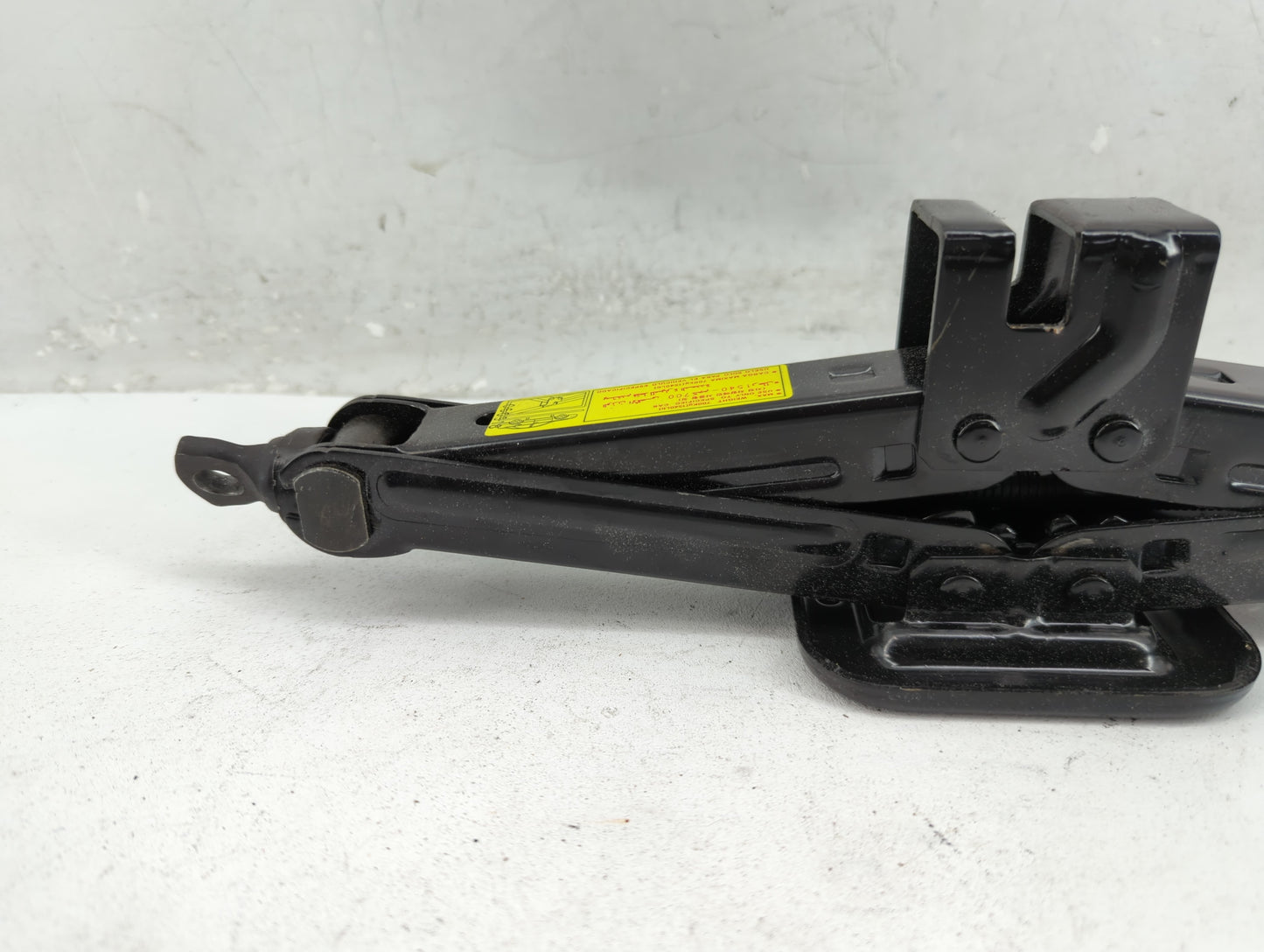 2013 Nissan Altima Spare Scissor Car Jack - Oemusedautoparts1.com