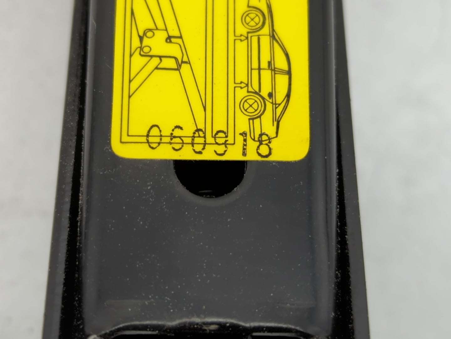 2013 Nissan Altima Spare Scissor Car Jack - Oemusedautoparts1.com