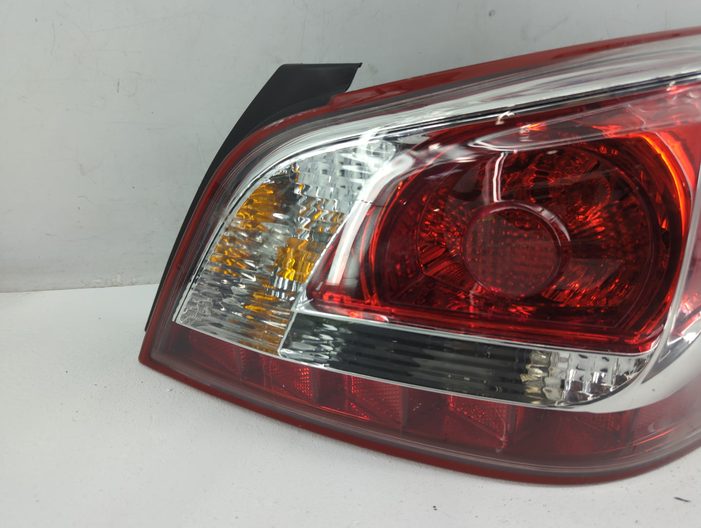 2013 Nissan Altima Tail Light Assembly Passenger Right OEM Fits OEM Used Auto Parts - Oemusedautoparts1.com