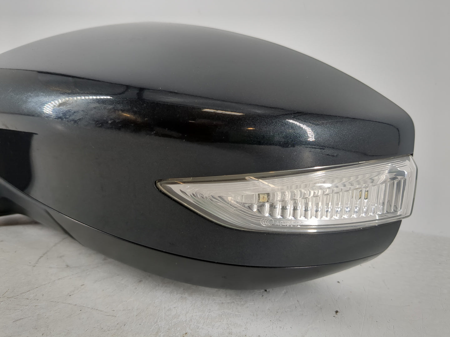 2013-2018 Nissan Altima Driver Side View Mirror - Left Door Mirror OEM Used - Oemusedautoparts1.com