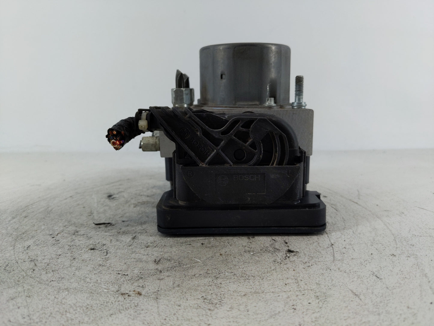 2013-2015 Nissan Altima ABS Pump Control Module Replacement P/N:47660 3TA0A Fits Fits 2013 2014 2015 OEM Used Auto Parts - O