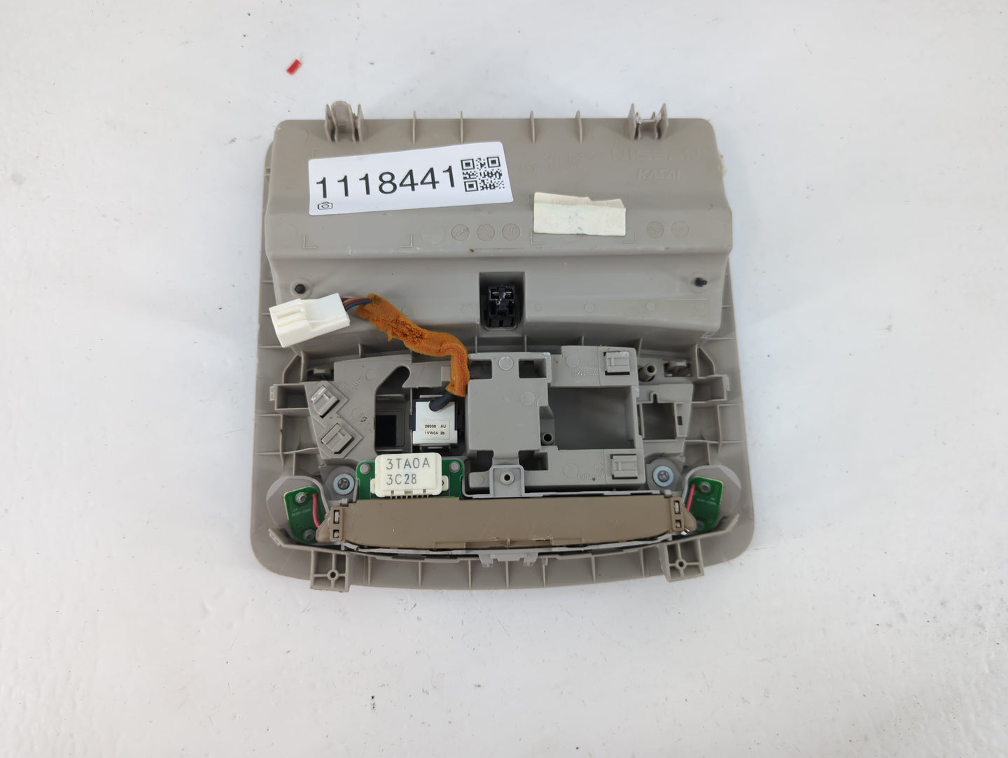 2013 Nissan Altima Overhead Roof Console - Oemusedautoparts1.com