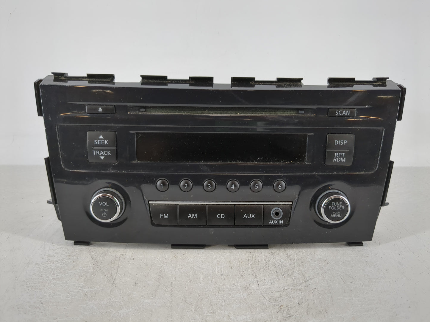 2013-2015 Nissan Altima Radio AM FM Cd Player Receiver Replacement P/N:28185 3TA0G Fits Fits 2013 2014 2015 OEM Used Auto Pa