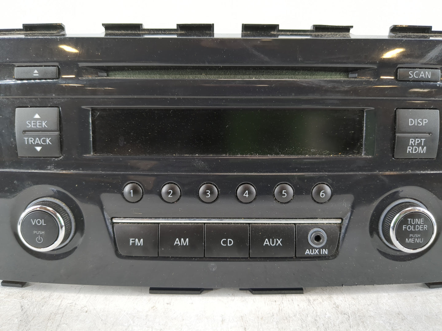 2013-2015 Nissan Altima Radio AM FM Cd Player Receiver Replacement P/N:28185 3TA0G Fits Fits 2013 2014 2015 OEM Used Auto Pa