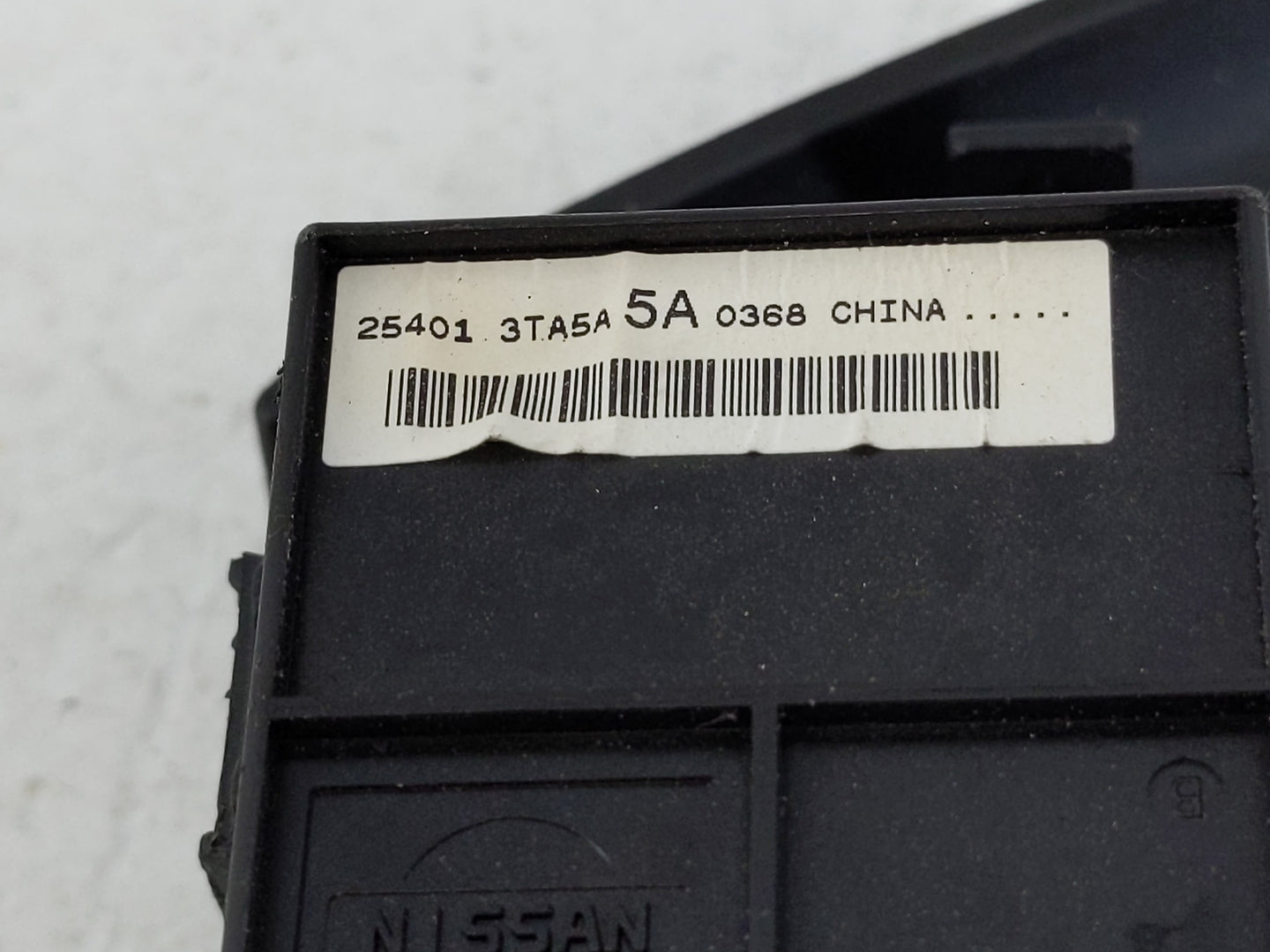 2013-2018 Nissan Altima Master Power Window Switch Replacement Driver Side Left P/N:25401 3TA5A Fits OEM Used Auto Parts - O