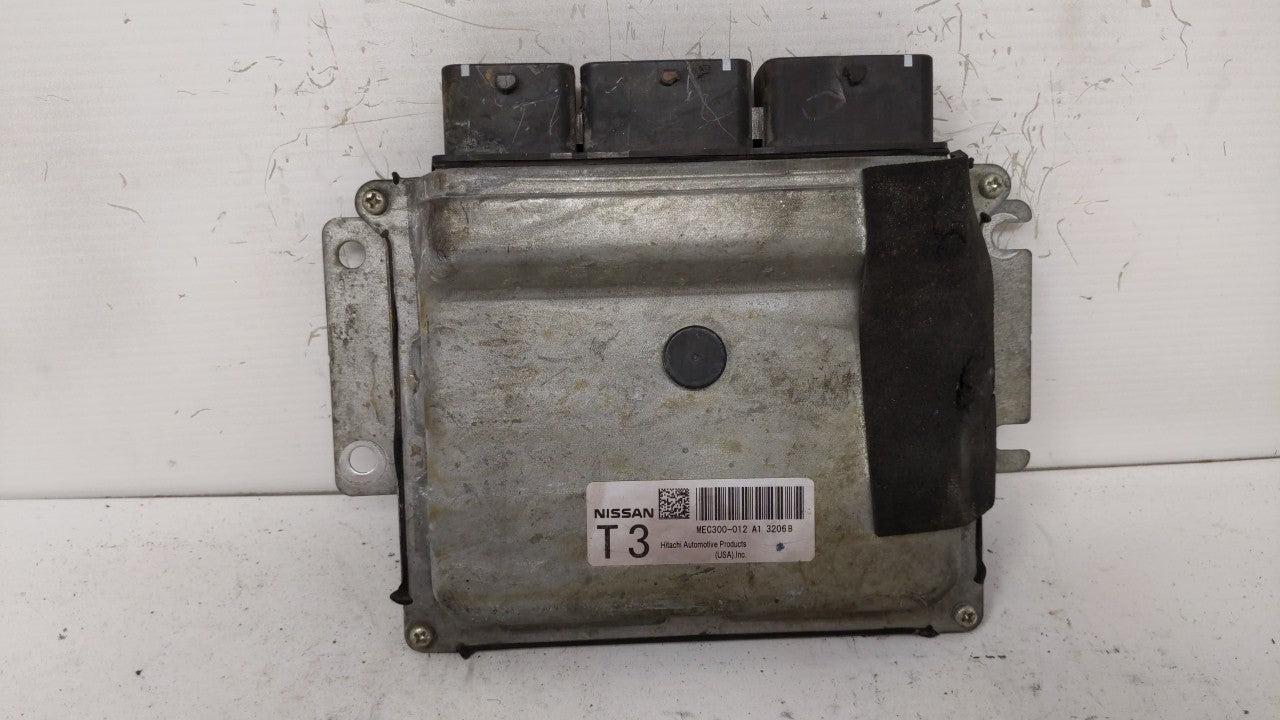 2013-2014 Nissan Altima PCM Engine Control Computer ECU ECM PCU OEM P/N:BEM400-300 MEC300-012 A1, MEC300-052 Fits Fits 2013 