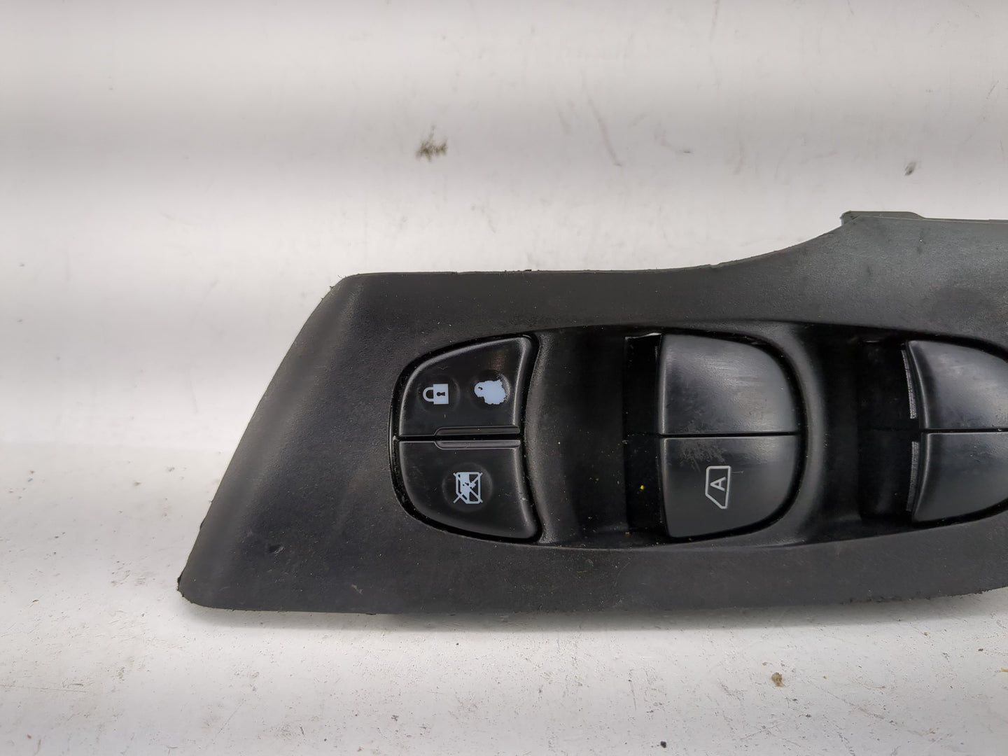 2008-2013 Nissan Altima Master Power Window Switch Replacement Driver Side Left P/N:25401 3TA5A Fits OEM Used Auto Parts - O