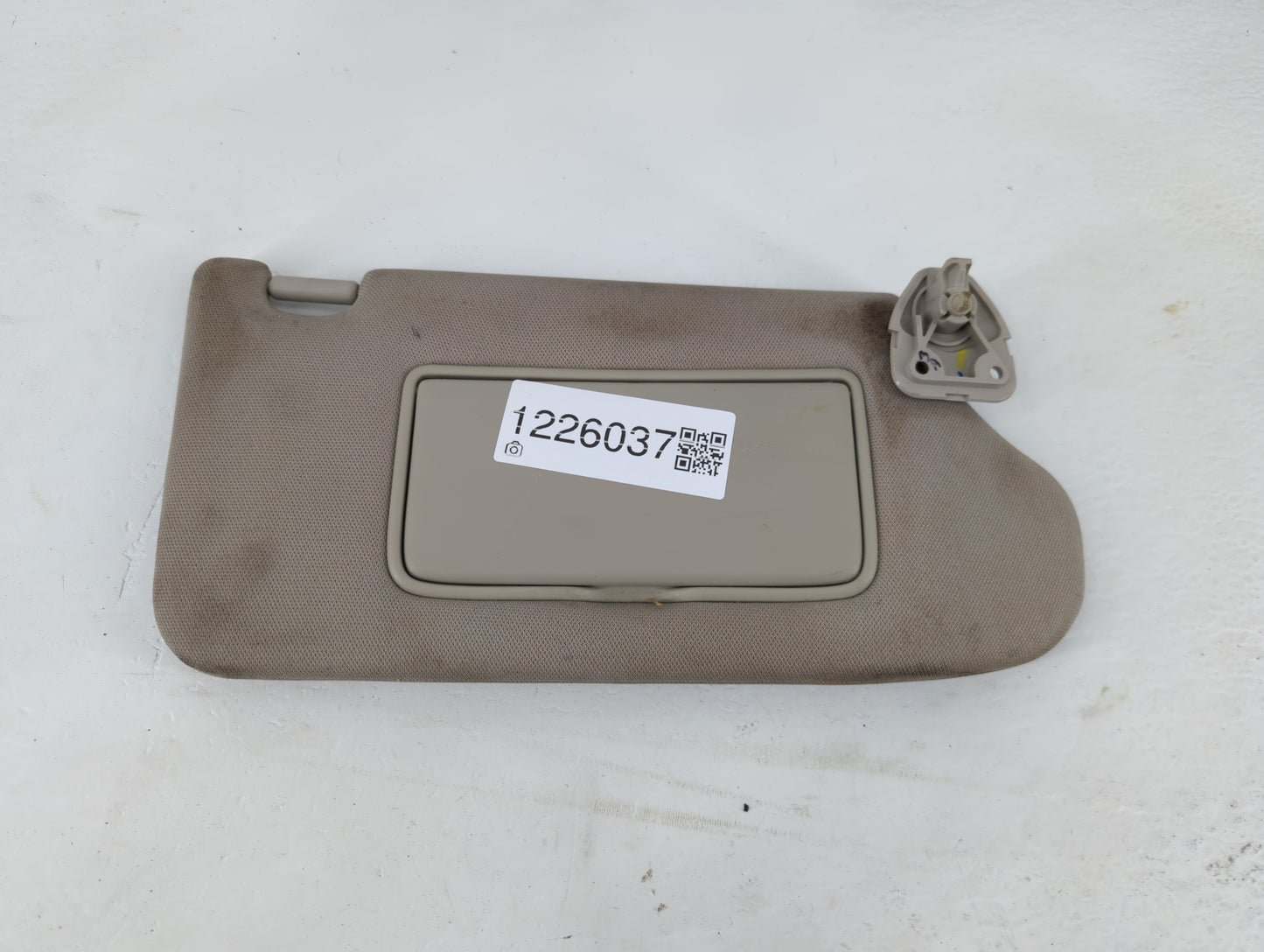 2013-2018 Nissan Altima Sun Visor Shade Replacement Passenger Right Mirror Fits Fits 2013 2014 2015 2016 2017 2018 OEM Used 