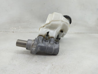 compare product 2013-2018 Nissan Altima Brake Master Cylinder 1248314