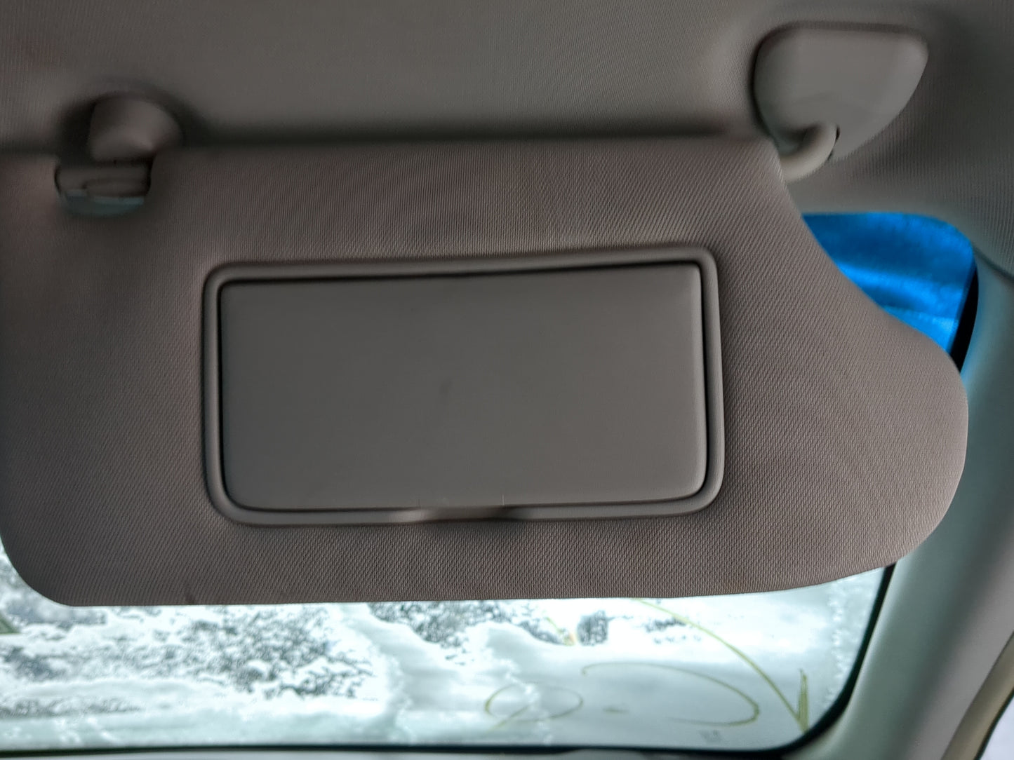 2013-2018 Nissan Altima Sun Visor Shade Replacement Passenger Right Mirror Fits Fits 2013 2014 2015 2016 2017 2018 OEM Used 