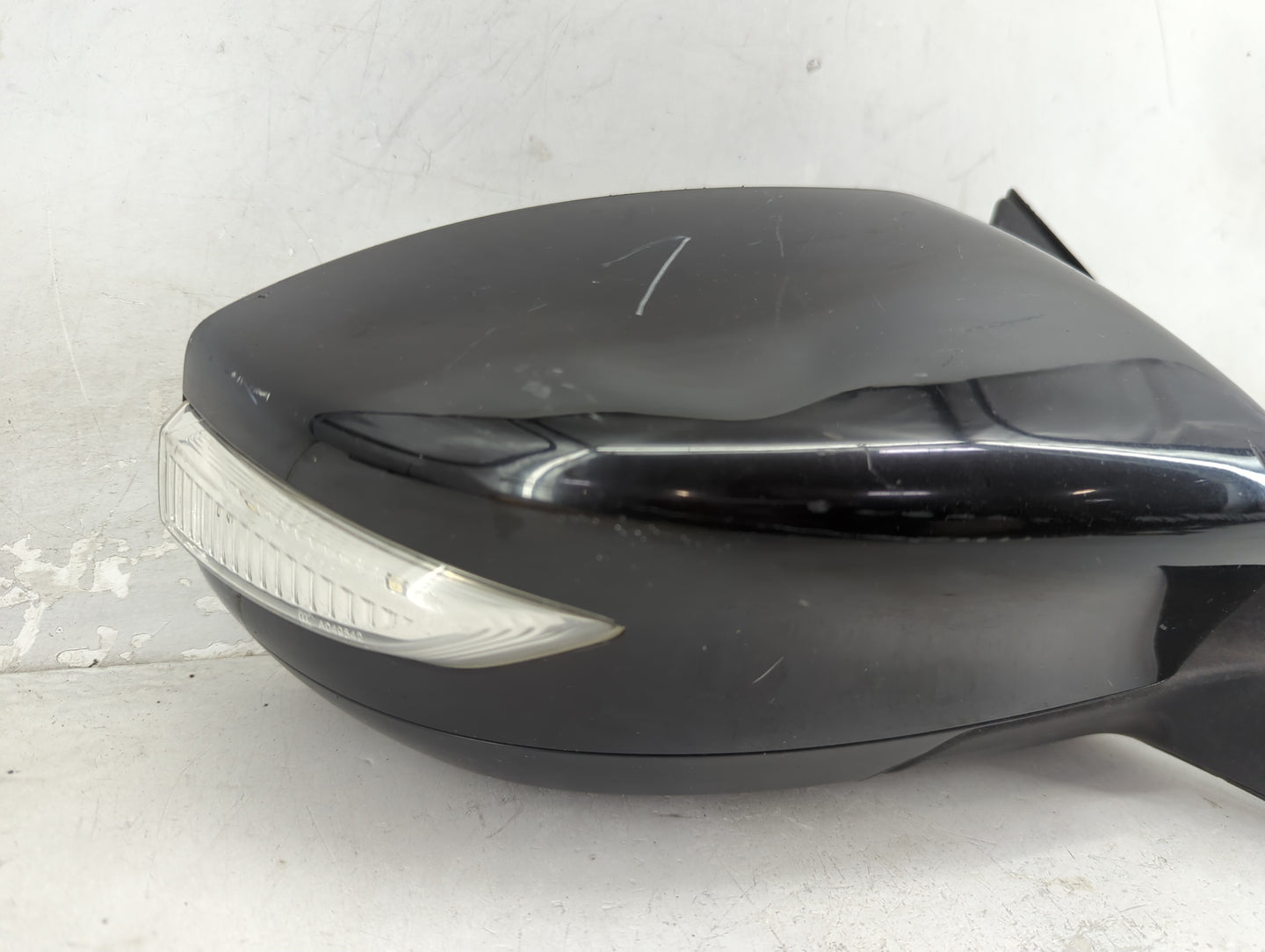 2013-2018 Nissan Altima Passenger Side View Mirror - Right Door Mirror OEM Used - Oemusedautoparts1.com