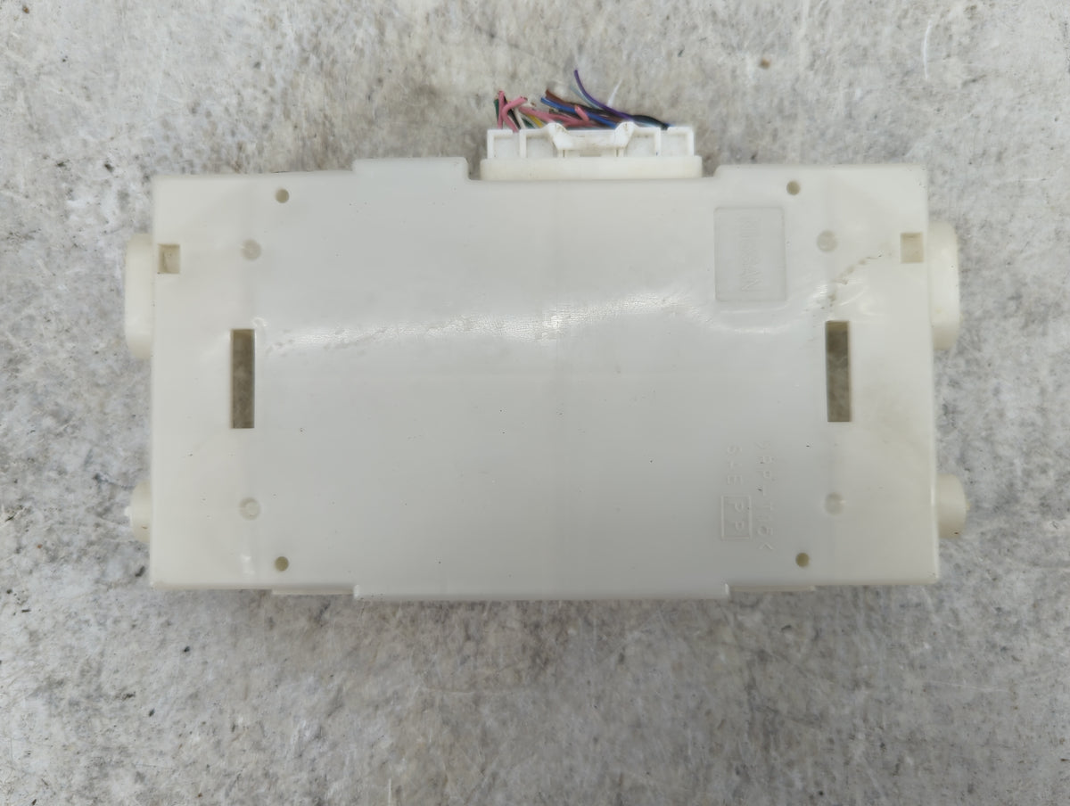 2013-2014 Nissan Altima Radio AM FM Cd Player Receiver Replacement P/N:27760 3TM0B Fits Fits 2013 2014 OEM Used Auto Parts -