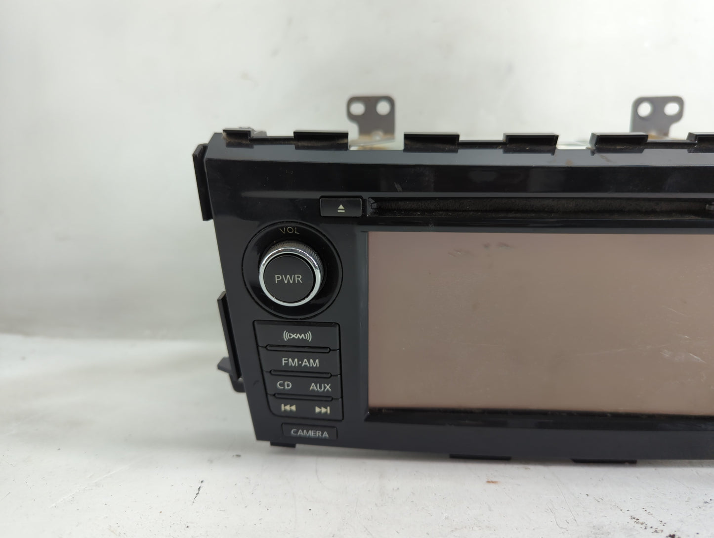 2013-2014 Nissan Altima Radio AM FM Cd Player Receiver Replacement P/N:259153TA1A 7 612 051 140 Fits Fits 2013 2014 OEM Used