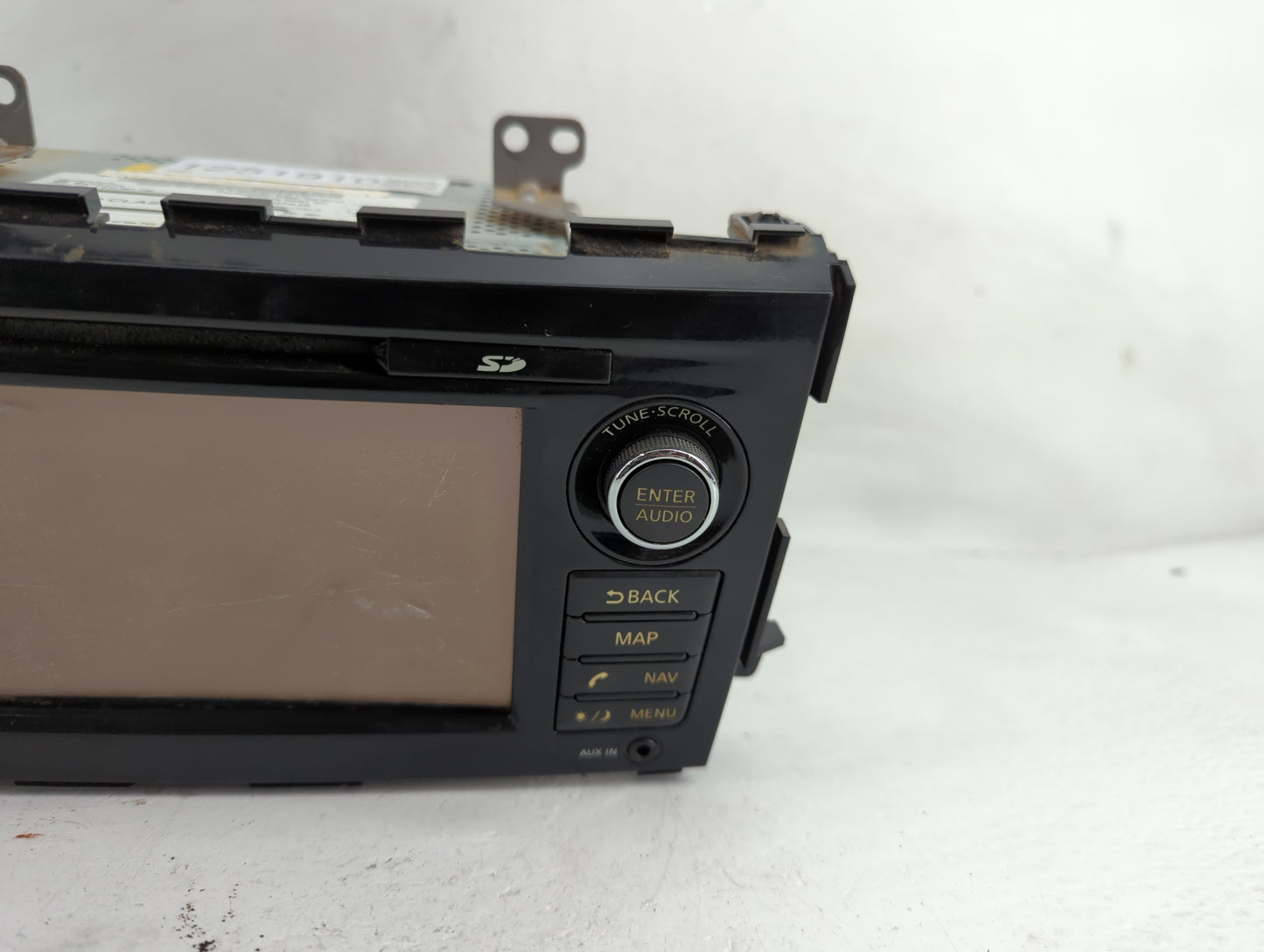 2013-2014 Nissan Altima Radio AM FM Cd Player Receiver Replacement P/N:259153TA1A 7 612 051 140 Fits Fits 2013 2014 OEM Used