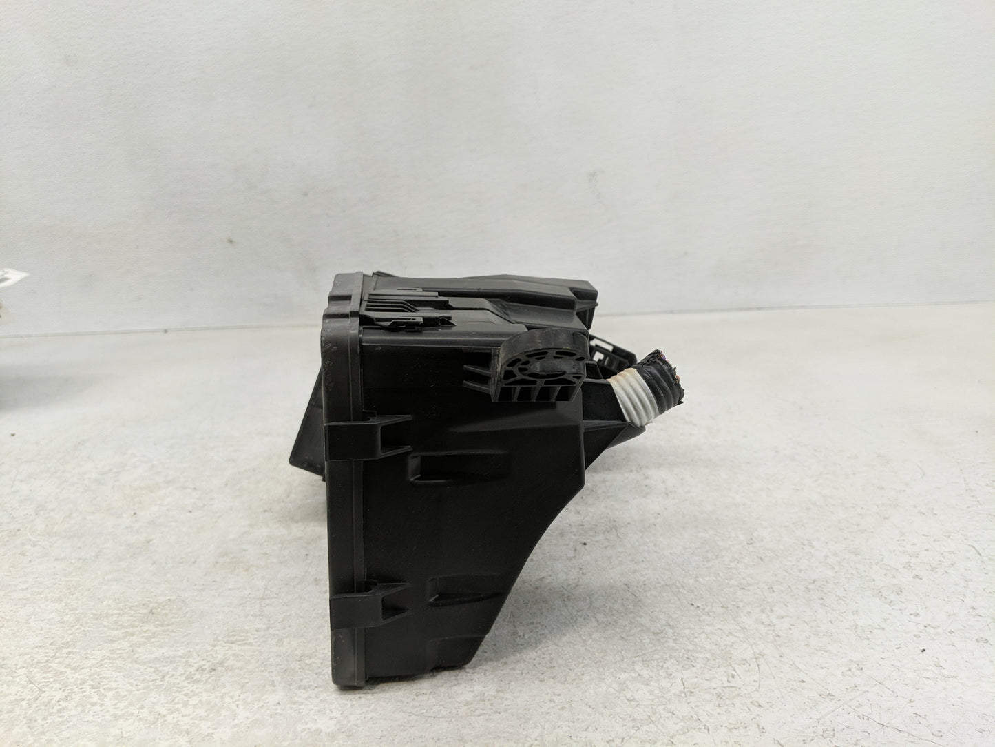 2013-2014 Nissan Altima Fusebox Fuse Box Panel Relay Module P/N:PP-TD10 Fits Fits 2013 2014 OEM Used Auto Parts - Oemusedaut