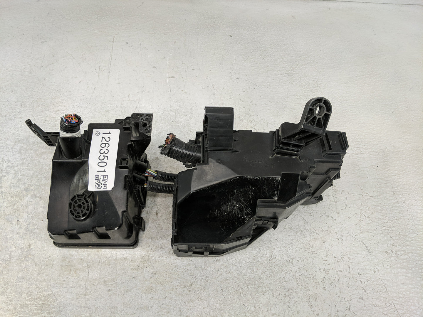 2013-2014 Nissan Altima Fusebox Fuse Box Panel Relay Module P/N:PP-TD10 Fits Fits 2013 2014 OEM Used Auto Parts - Oemusedaut