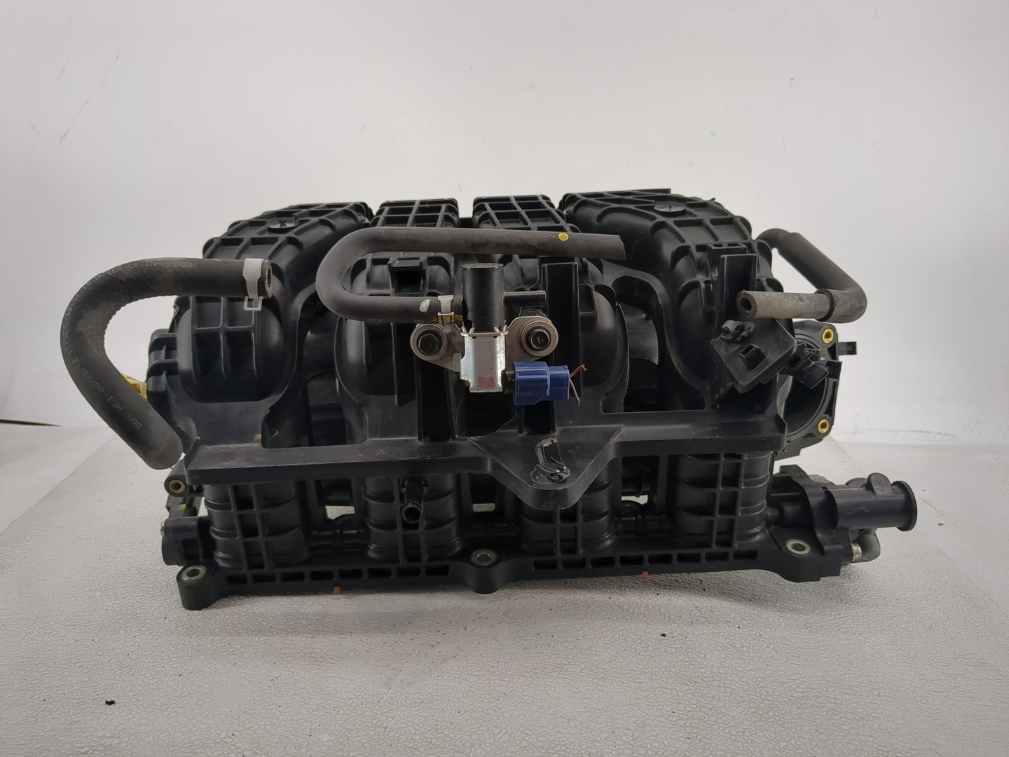2013 Nissan Altima Air Intake Manifold P/N:2222 011 Fits OEM Used Auto Parts - Oemusedautoparts1.com