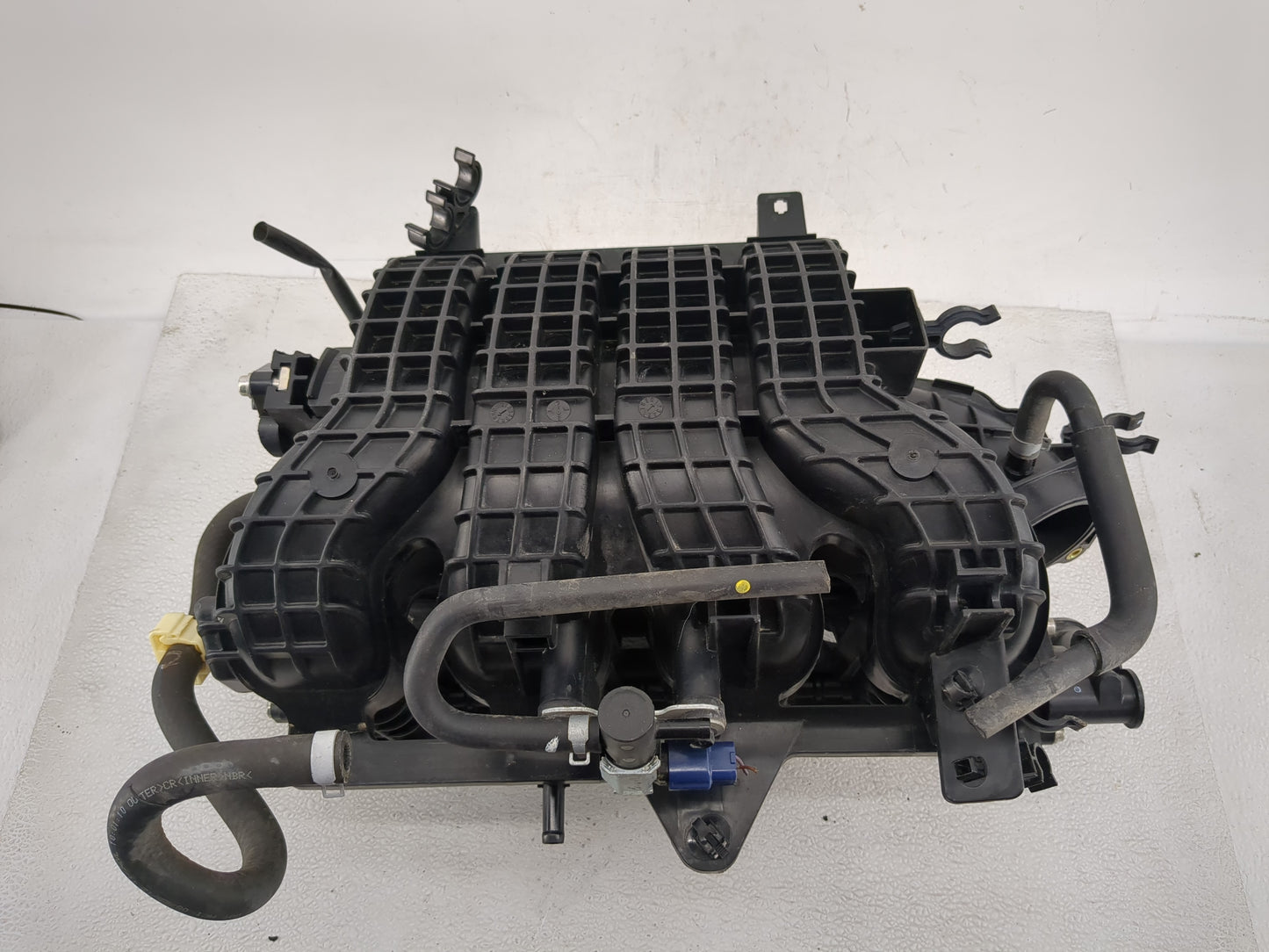 2013 Nissan Altima Air Intake Manifold P/N:2222 011 Fits OEM Used Auto Parts - Oemusedautoparts1.com