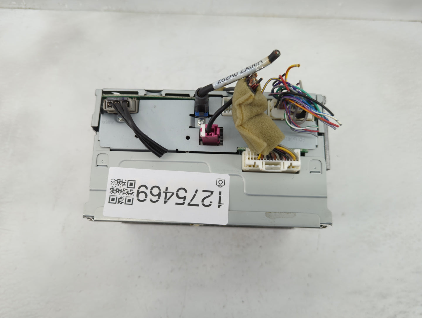 2010-2013 Nissan Altima Radio AM FM Cd Player Receiver Replacement Fits Fits 2010 2011 2012 2013 OEM Used Auto Parts - Oemus