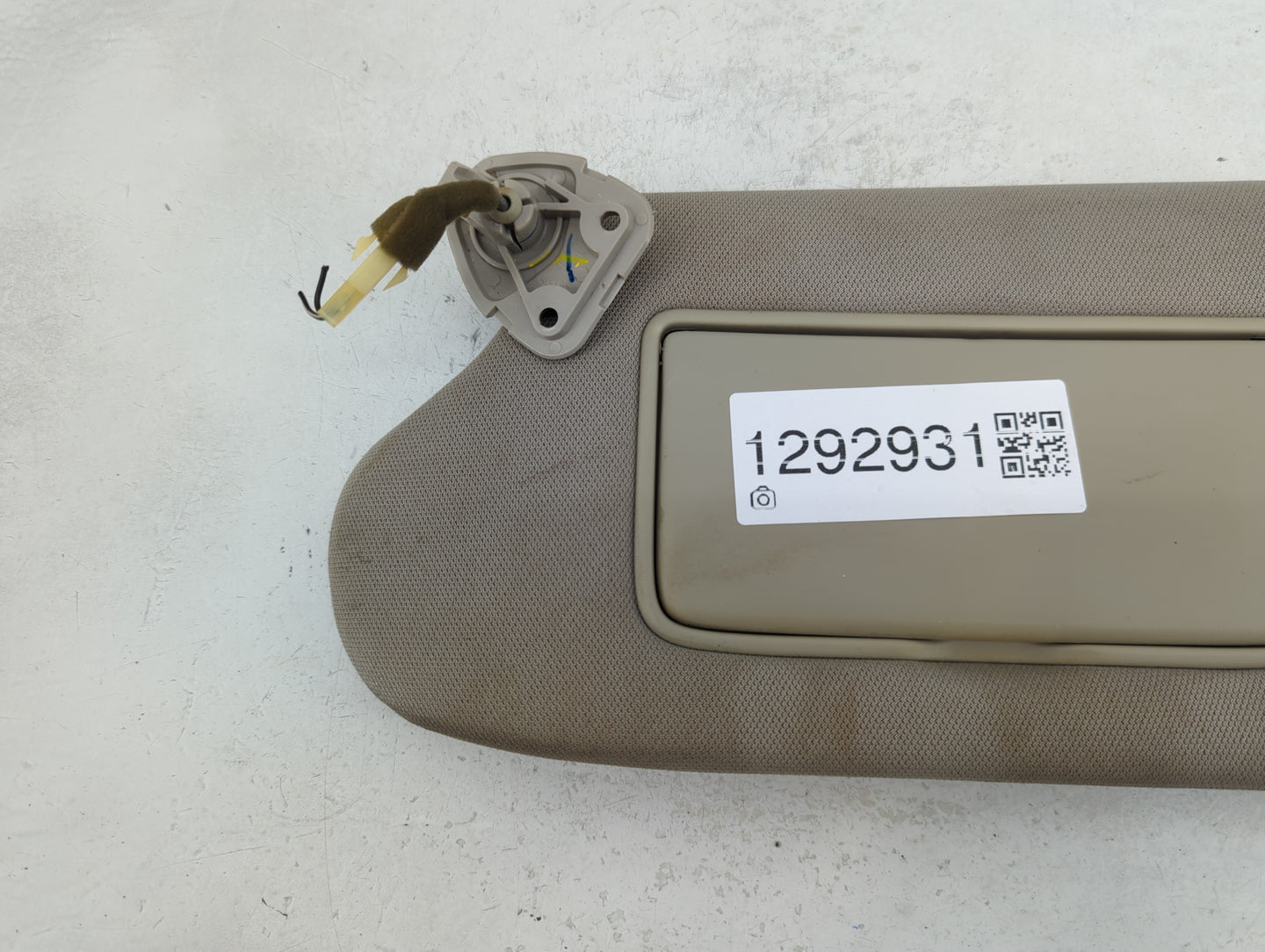 2013-2018 Nissan Altima Sun Visor Shade Replacement Driver Left Mirror Fits Fits 2013 2014 2015 2016 2017 2018 OEM Used Auto