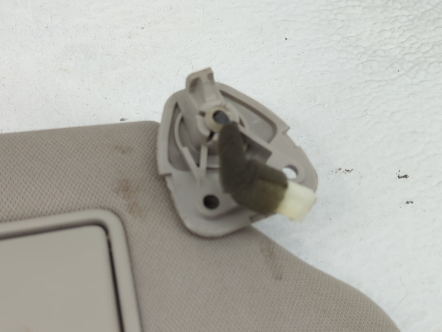 2013-2018 Nissan Altima Sun Visor Shade Replacement Passenger Right Mirror Fits Fits 2013 2014 2015 2016 2017 2018 OEM Used 
