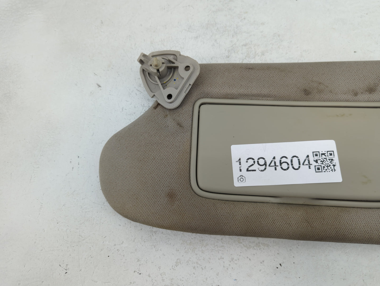 2013-2017 Nissan Altima Sun Visor Shade Replacement Driver Left Mirror Fits Fits 2013 2014 2015 2016 2017 OEM Used Auto Part