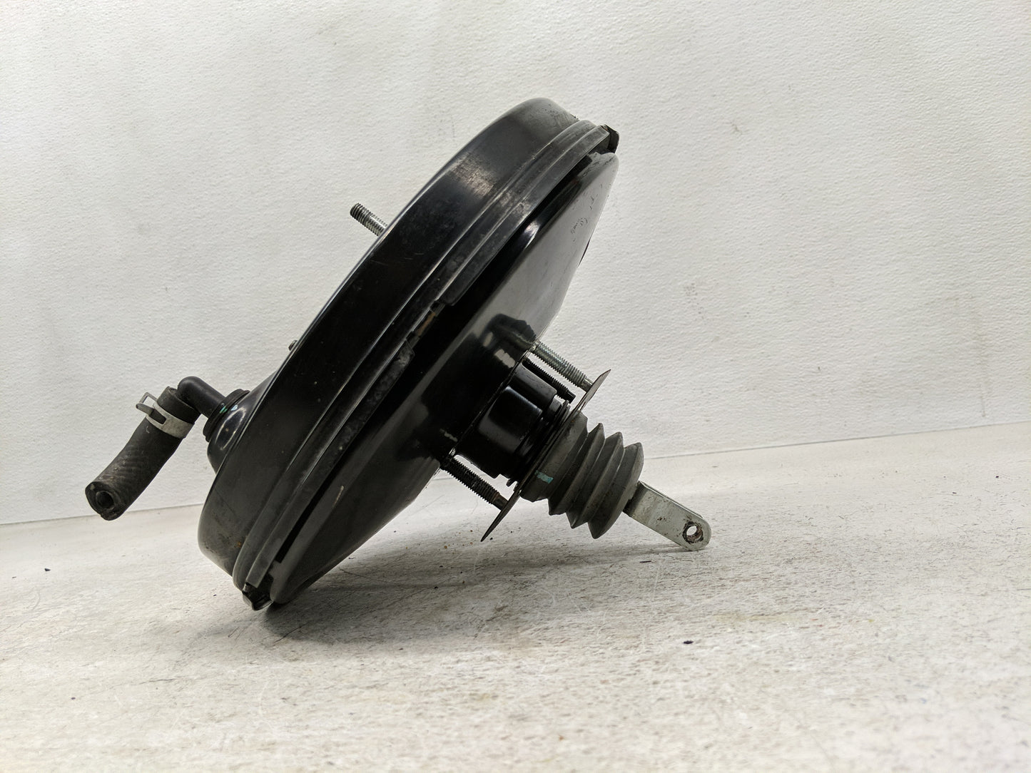 2013-2015 Nissan Altima Power Brake Booster Oem - Oemusedautoparts1.com