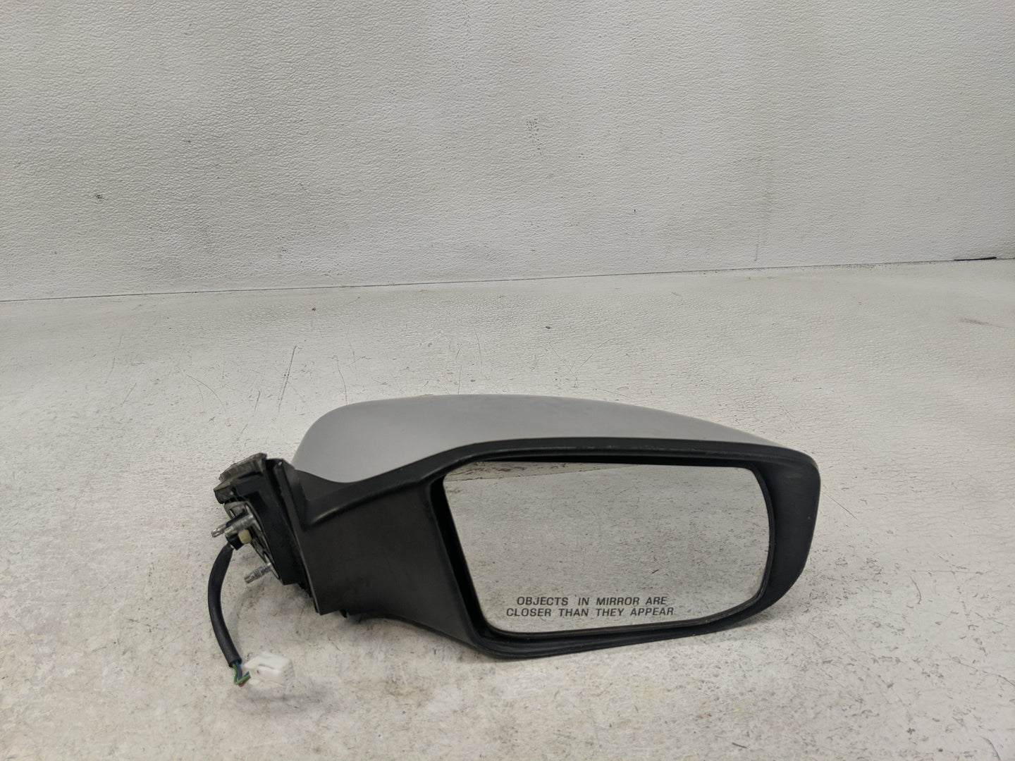 2013-2018 Nissan Altima Passenger Side View Mirror - Right Door Mirror OEM Used - Oemusedautoparts1.com