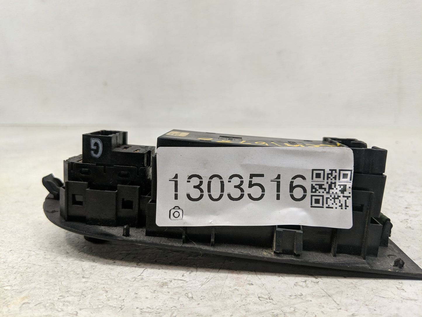 2008-2013 Nissan Altima Master Power Window Switch Replacement Driver Side Left P/N:25401 ZN60B Fits OEM Used Auto Parts - O