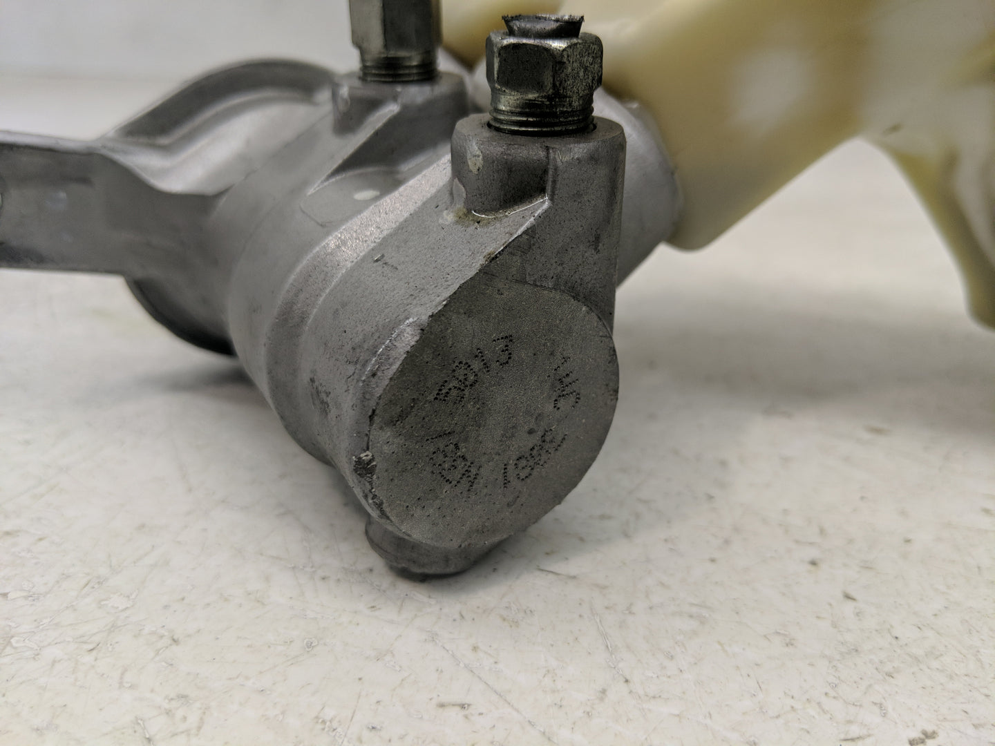 2013-2018 Nissan Altima Brake Master Cylinder 1312477 - Oemusedautoparts1.com