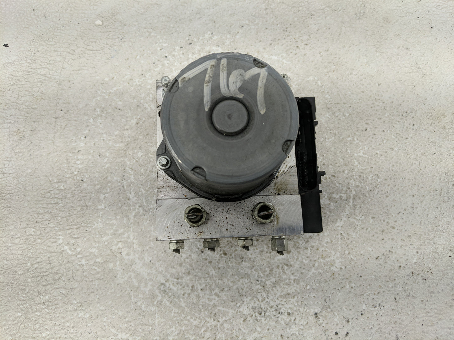 2011-2013 Nissan Altima ABS Pump Control Module Replacement P/N:0 265 251 446 Fits Fits 2011 2012 2013 OEM Used Auto Parts -