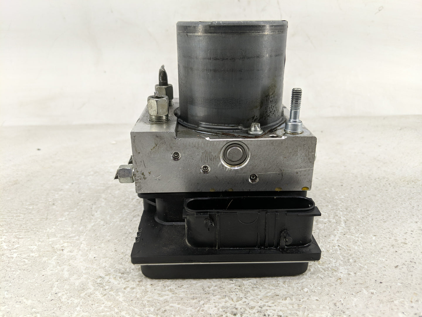 2011-2013 Nissan Altima ABS Pump Control Module Replacement P/N:0 265 251 446 Fits Fits 2011 2012 2013 OEM Used Auto Parts -
