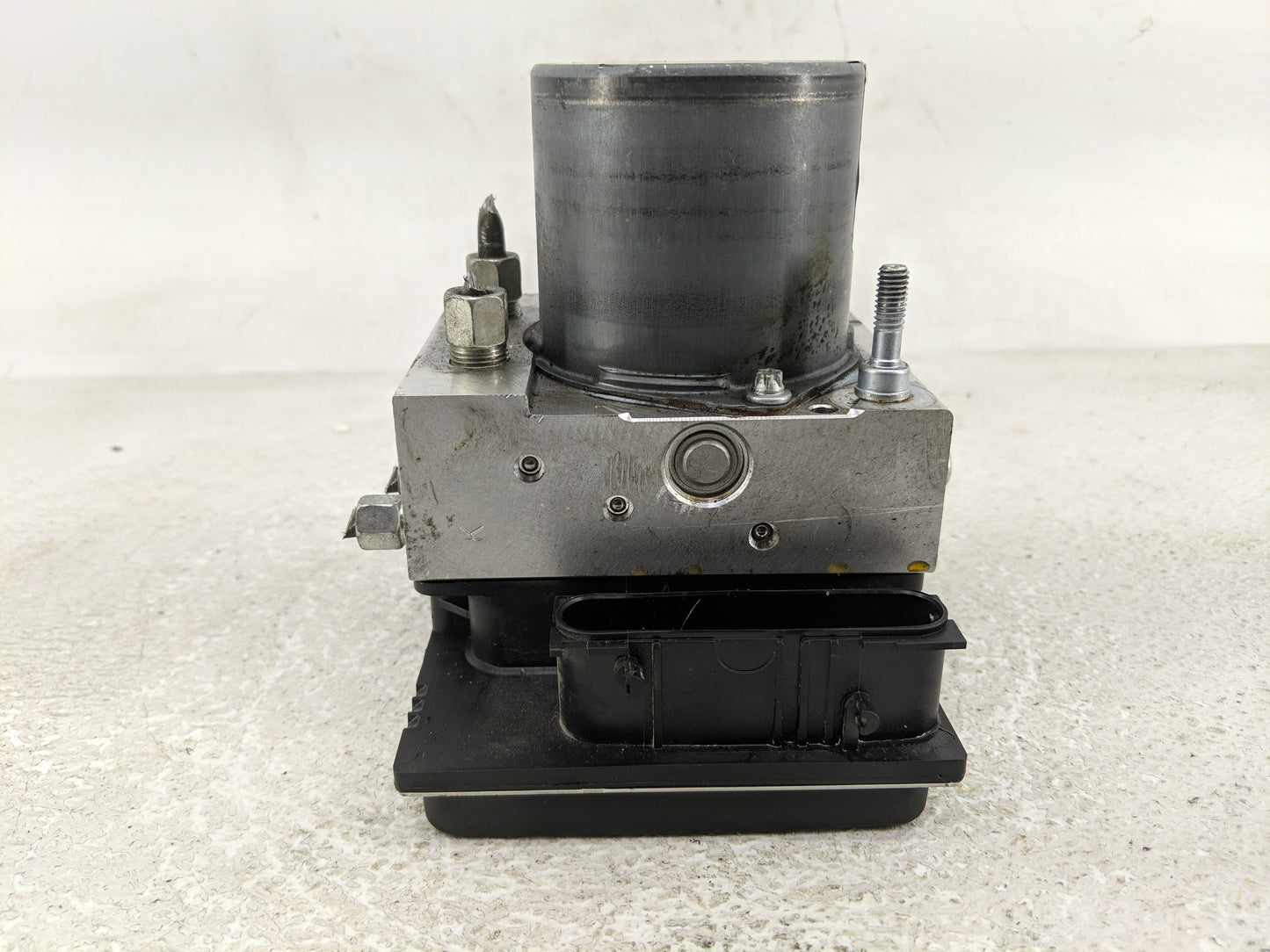 2011-2013 Nissan Altima ABS Pump Control Module Replacement P/N:0 265 251 446 Fits Fits 2011 2012 2013 OEM Used Auto Parts -