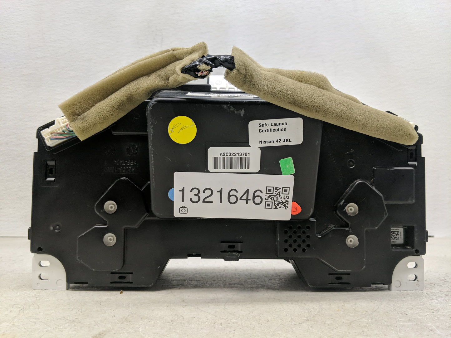 2013 Nissan Altima Instrument Cluster Speedometer Gauges P/N:A2C32213701 Fits OEM Used Auto Parts - Oemusedautoparts1.com