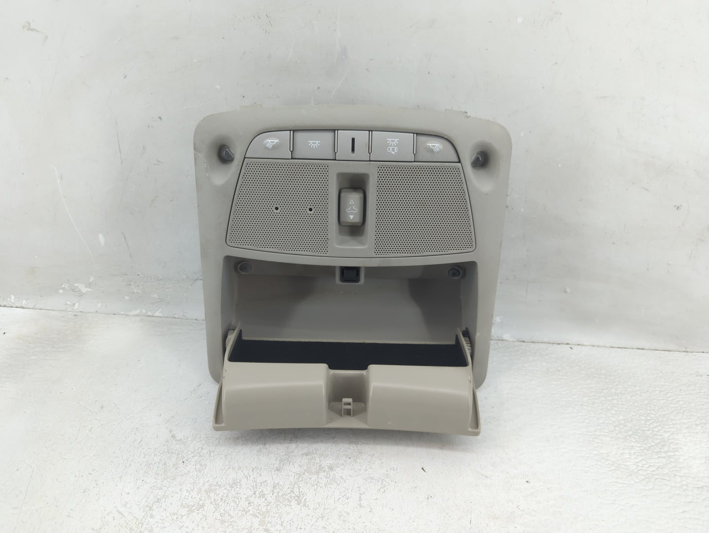 2013 Nissan Altima Overhead Roof Console - Oemusedautoparts1.com