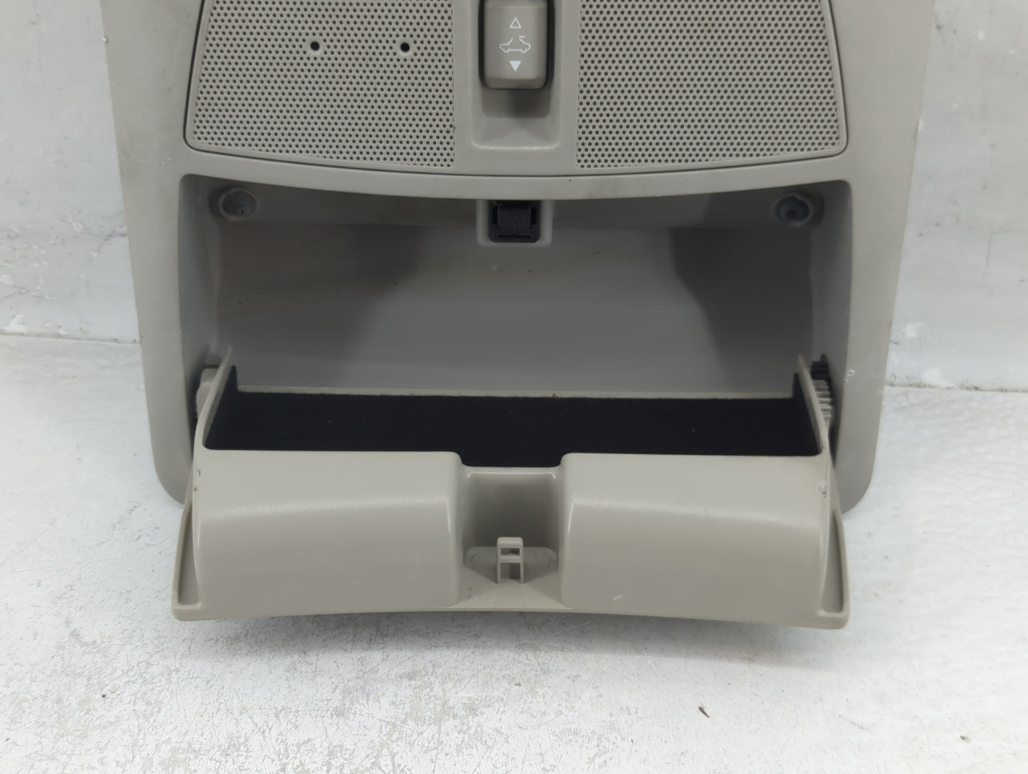 2013 Nissan Altima Overhead Roof Console - Oemusedautoparts1.com