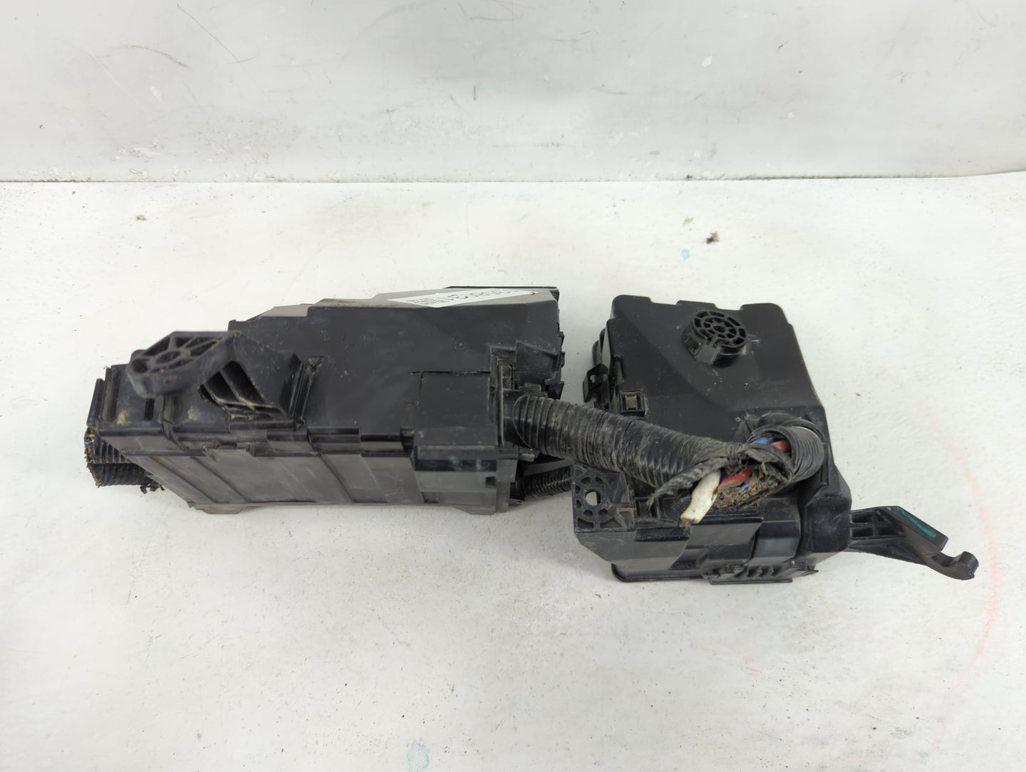 2013-2014 Nissan Altima Fusebox Fuse Box Panel Relay Module Fits Fits 2013 2014 OEM Used Auto Parts - Oemusedautoparts1.com