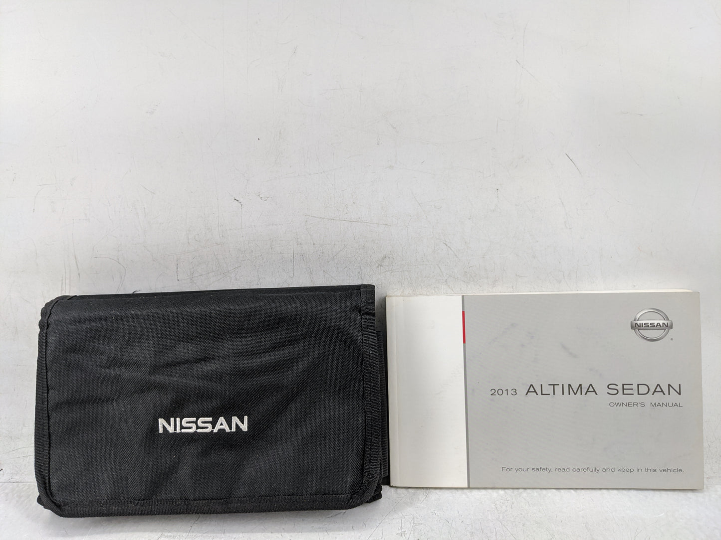 2013 Nissan Altima Owners Manual Book Guide OEM Used Auto Parts - Oemusedautoparts1.com