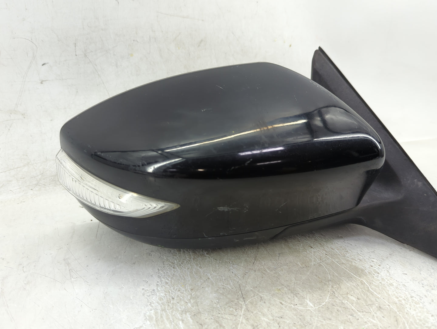2013-2018 Nissan Altima Passenger Side View Mirror - Right Door Mirror OEM Used - Oemusedautoparts1.com