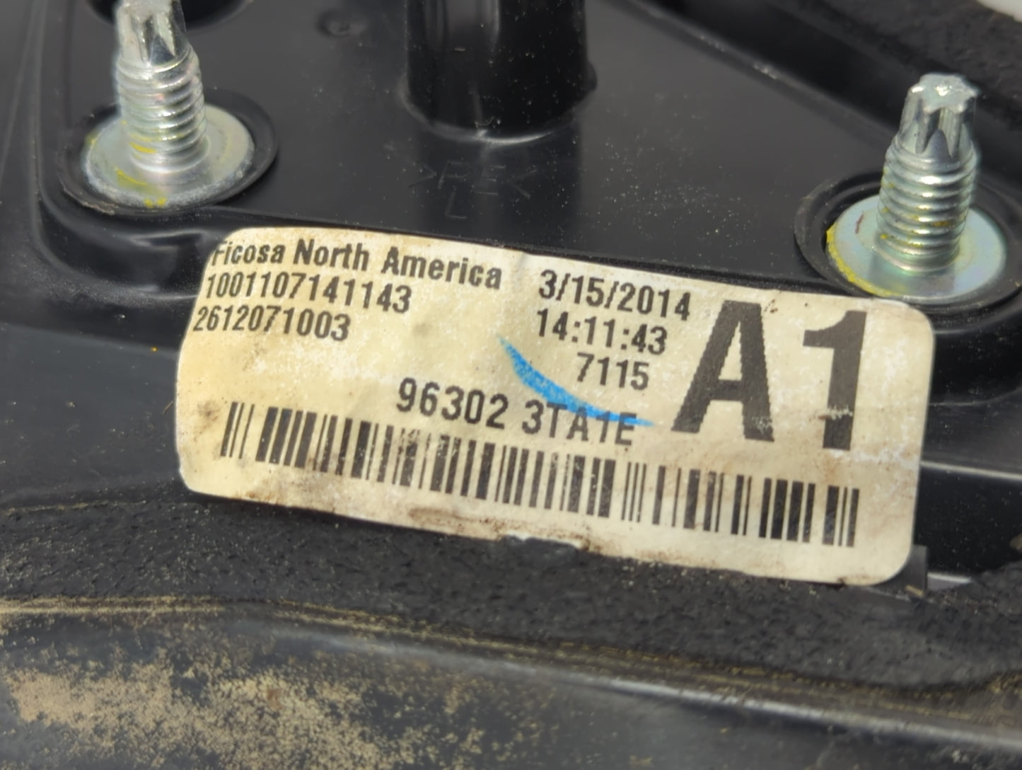 2013-2018 Nissan Altima Driver Side View Mirror - Left Door Mirror OEM Used - Oemusedautoparts1.com