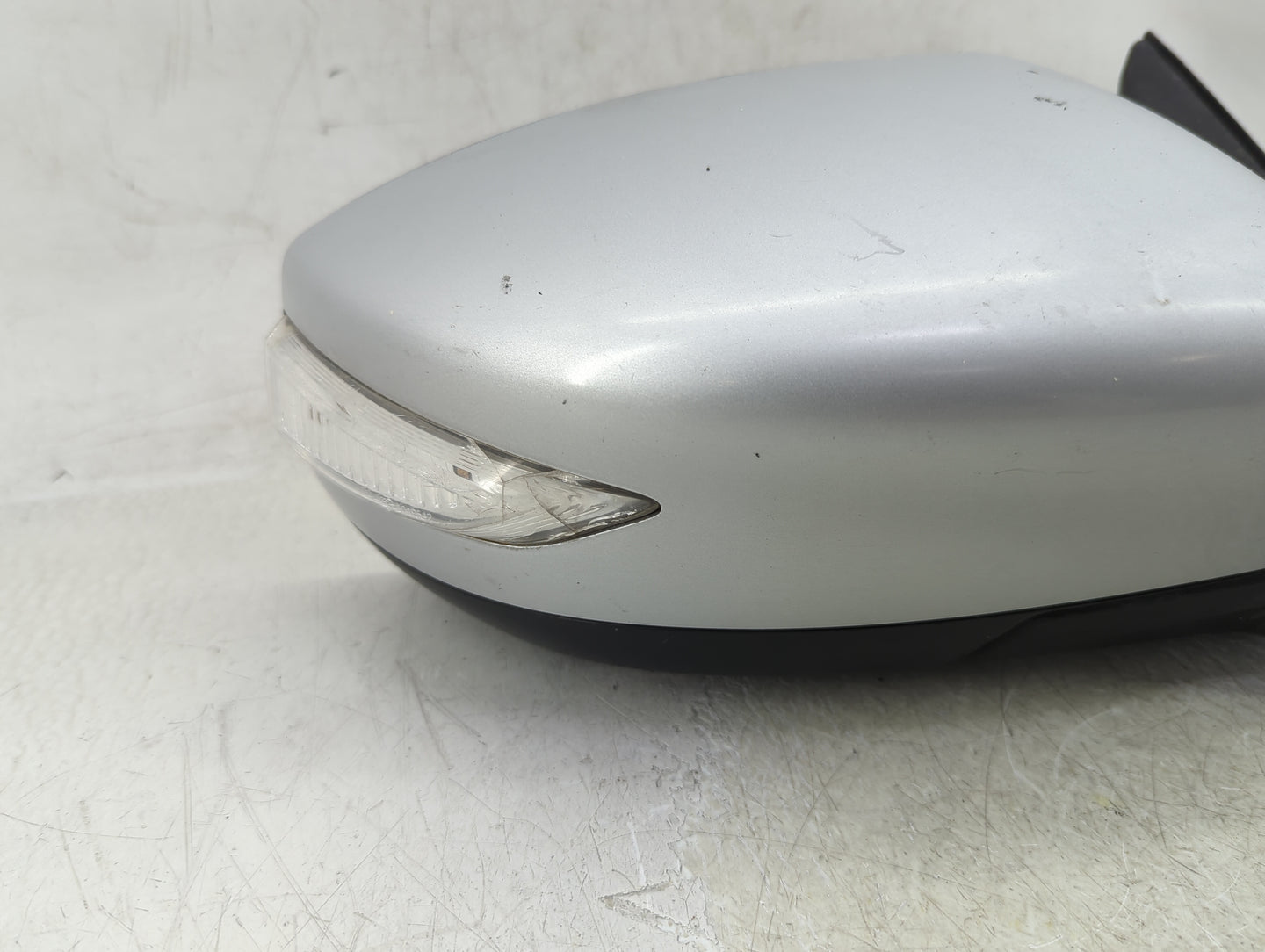 2013-2018 Nissan Altima Passenger Side View Mirror - Right Door Mirror OEM Used - Oemusedautoparts1.com
