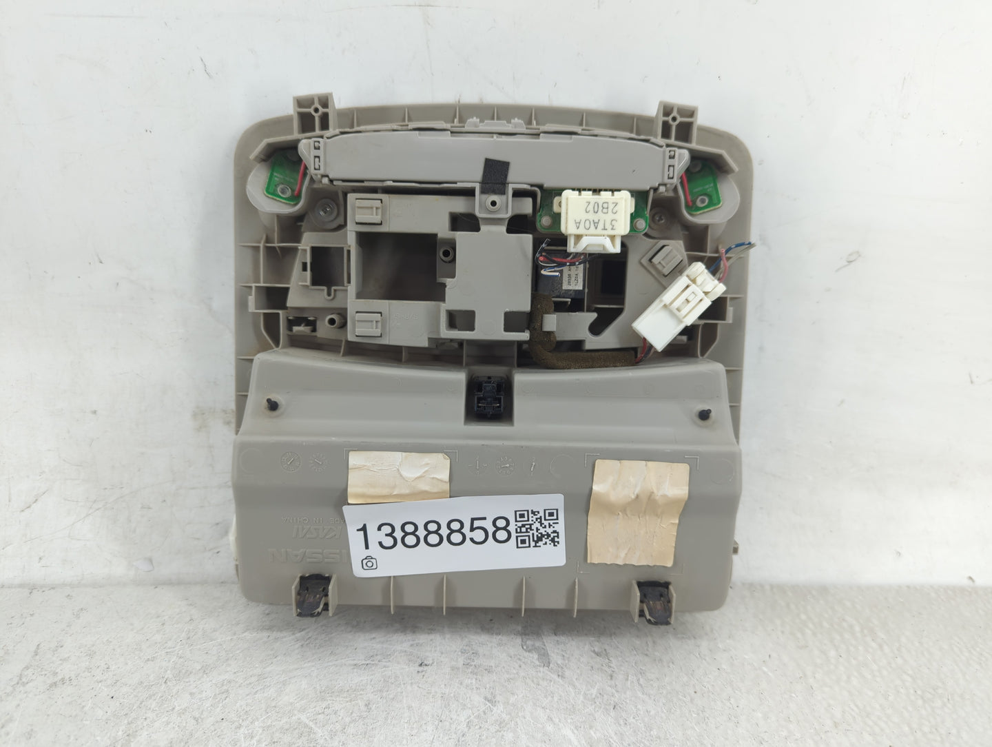 2013 Nissan Altima Overhead Roof Console - Oemusedautoparts1.com