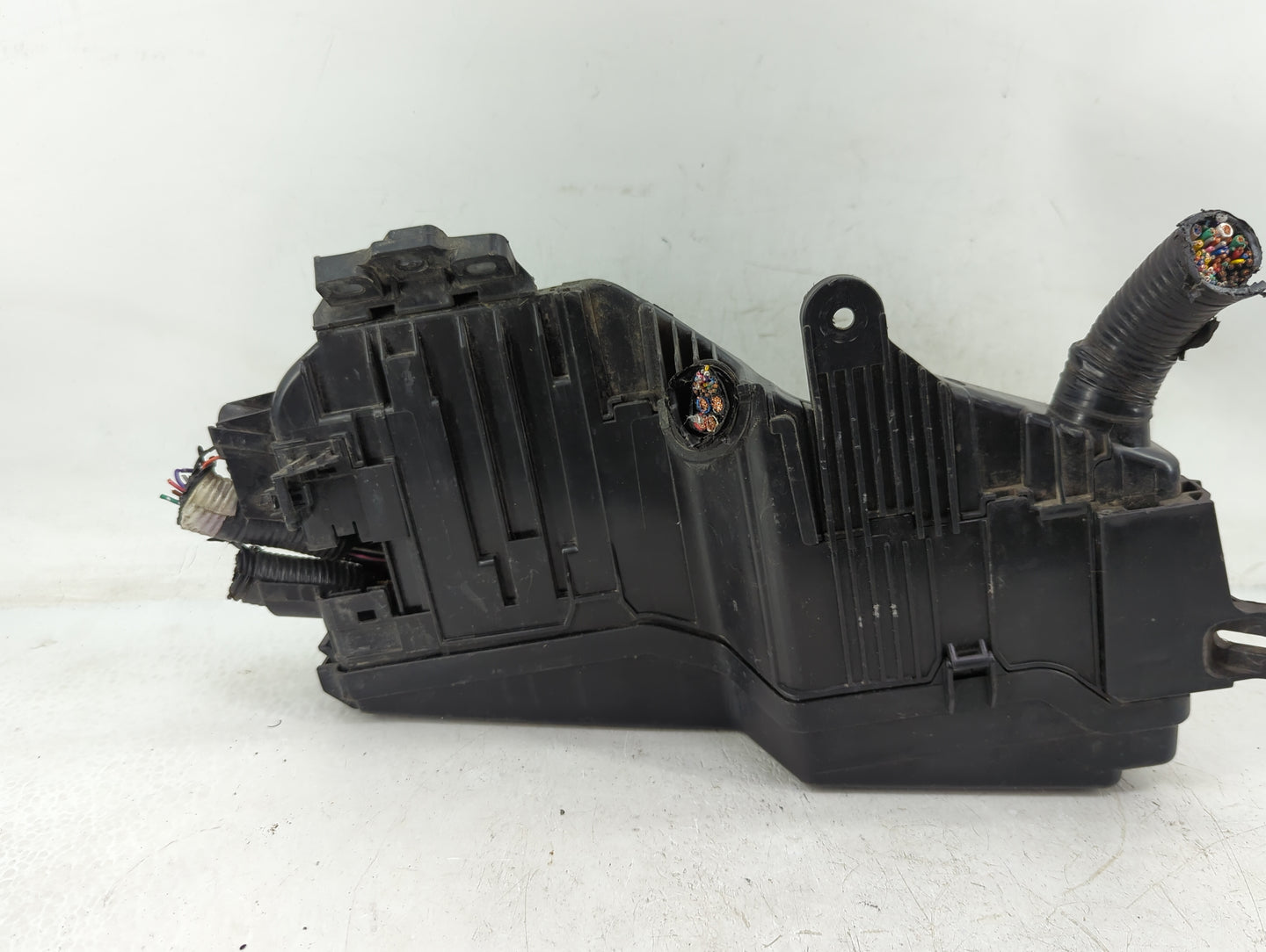 2011-2013 Nissan Altima Fusebox Fuse Box Panel Relay Module Fits Fits 2011 2012 2013 OEM Used Auto Parts - Oemusedautoparts1