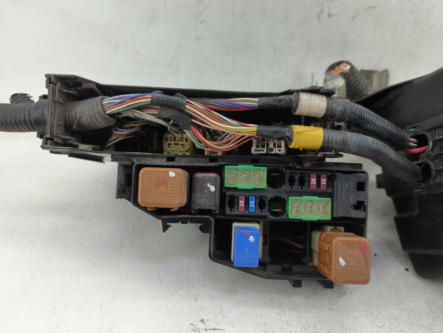 2013-2014 Nissan Altima Fusebox Fuse Box Panel Relay Module Fits Fits 2013 2014 OEM Used Auto Parts - Oemusedautoparts1.com