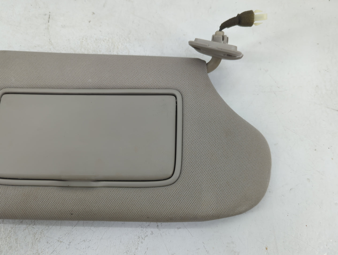 2013-2018 Nissan Altima Sun Visor Shade Replacement Passenger Right Mirror Fits Fits 2013 2014 2015 2016 2017 2018 OEM Used 