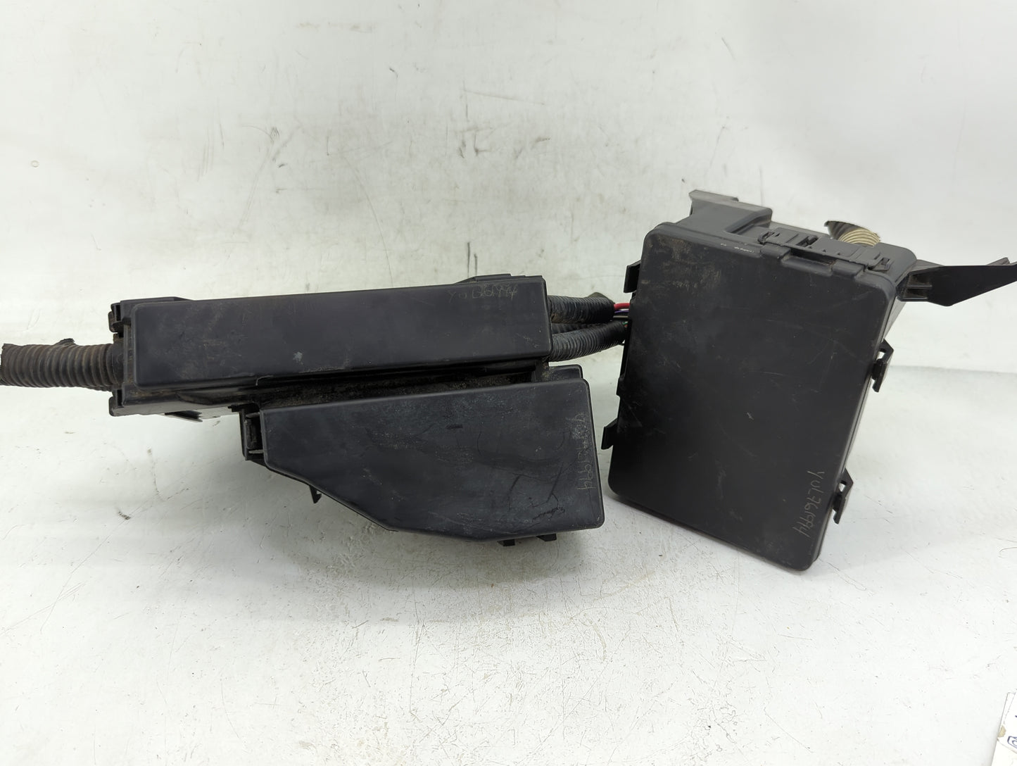 2013-2014 Nissan Altima Fusebox Fuse Box Panel Relay Module P/N:7154-5763-30 24381 7990A Fits Fits 2013 2014 OEM Used Auto P